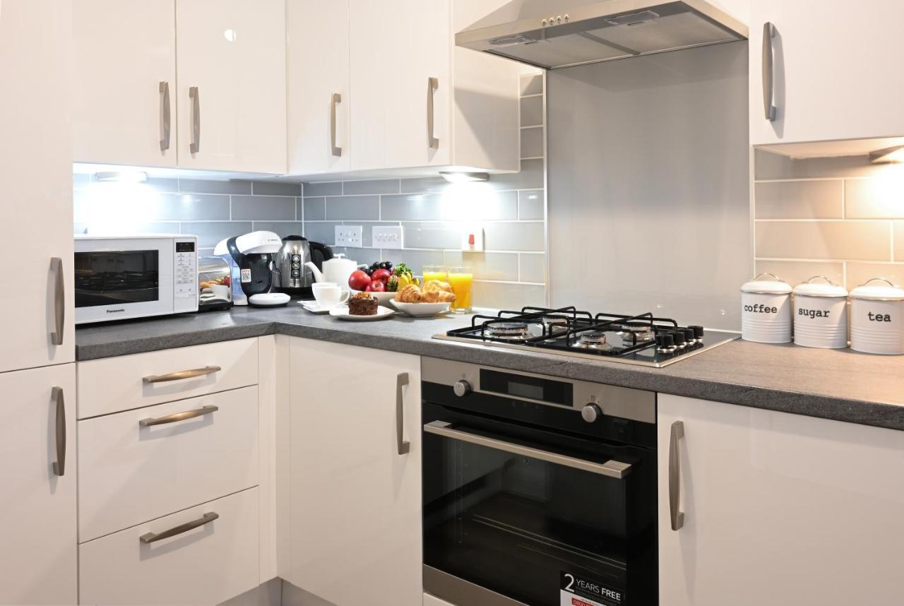 Luxury 4 Bed House With Gated Parking In The Heart Of Birmingham! Exterior foto