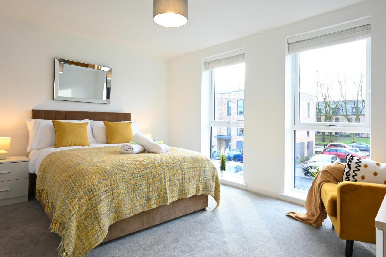 Luxury 4 Bed House With Gated Parking In The Heart Of Birmingham! Exterior foto