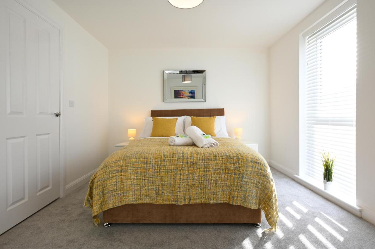 Luxury 4 Bed House With Gated Parking In The Heart Of Birmingham! Exterior foto