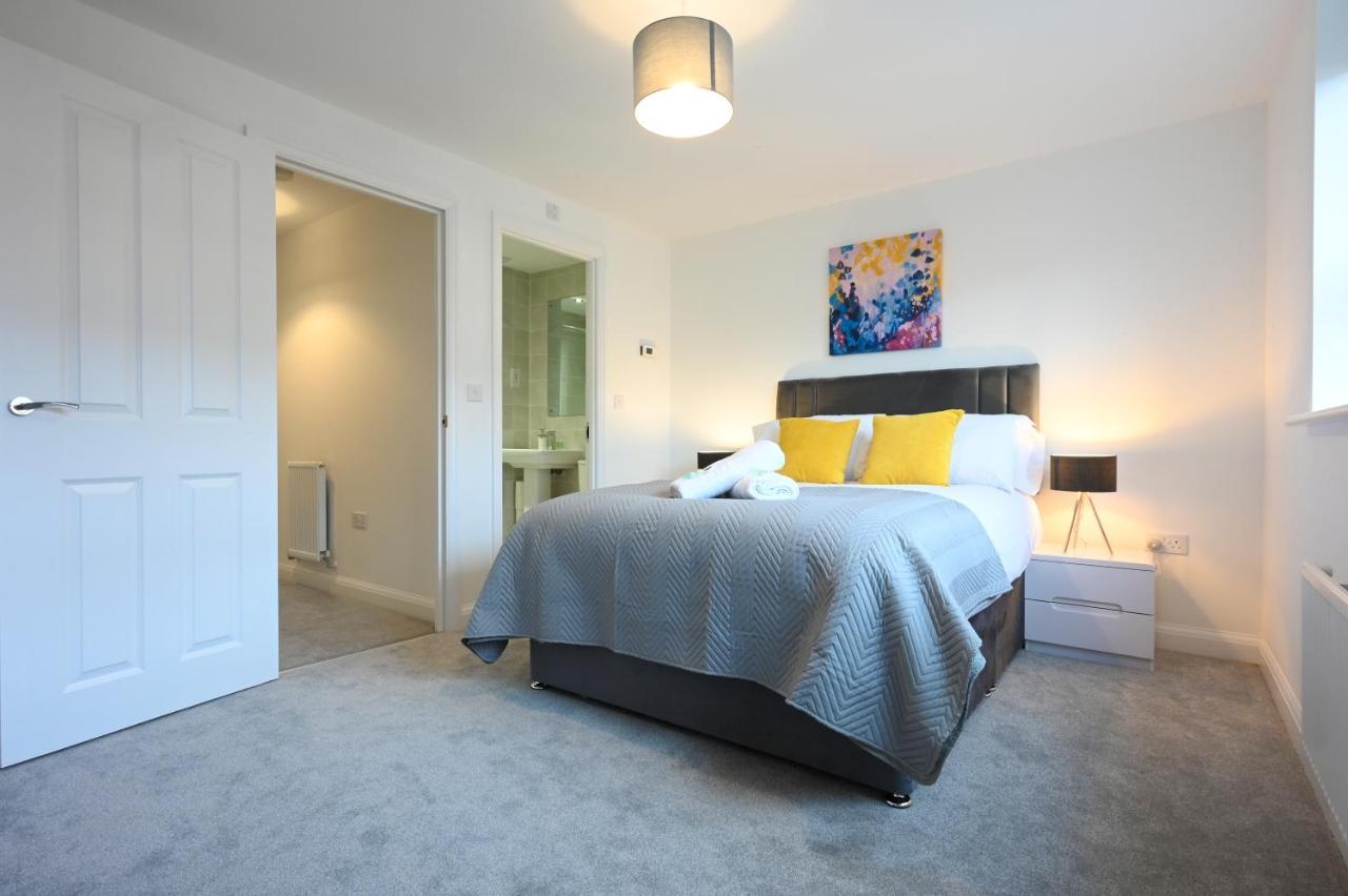 Luxury 4 Bed House With Gated Parking In The Heart Of Birmingham! Exterior foto