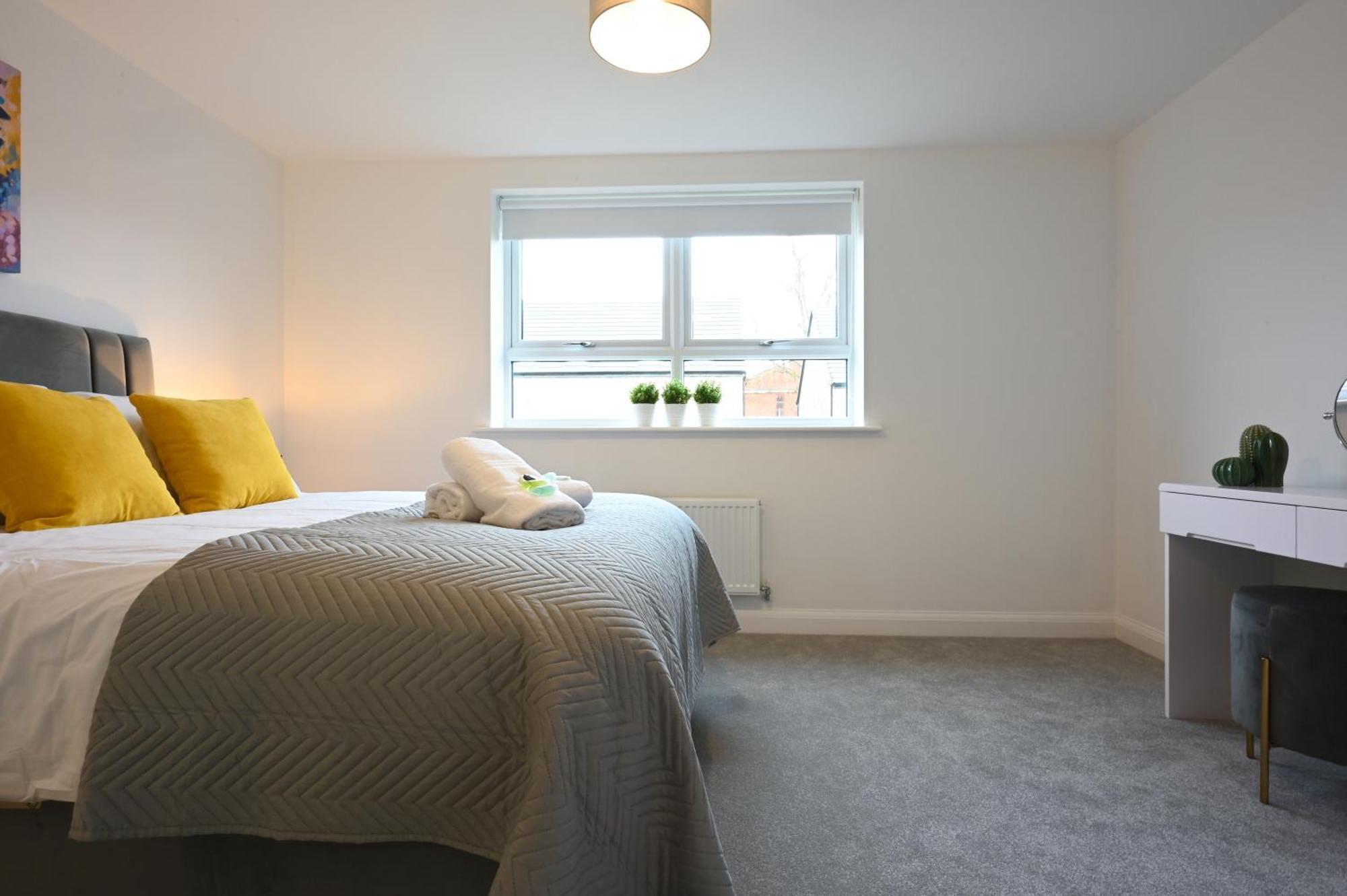 Luxury 4 Bed House With Gated Parking In The Heart Of Birmingham! Exterior foto